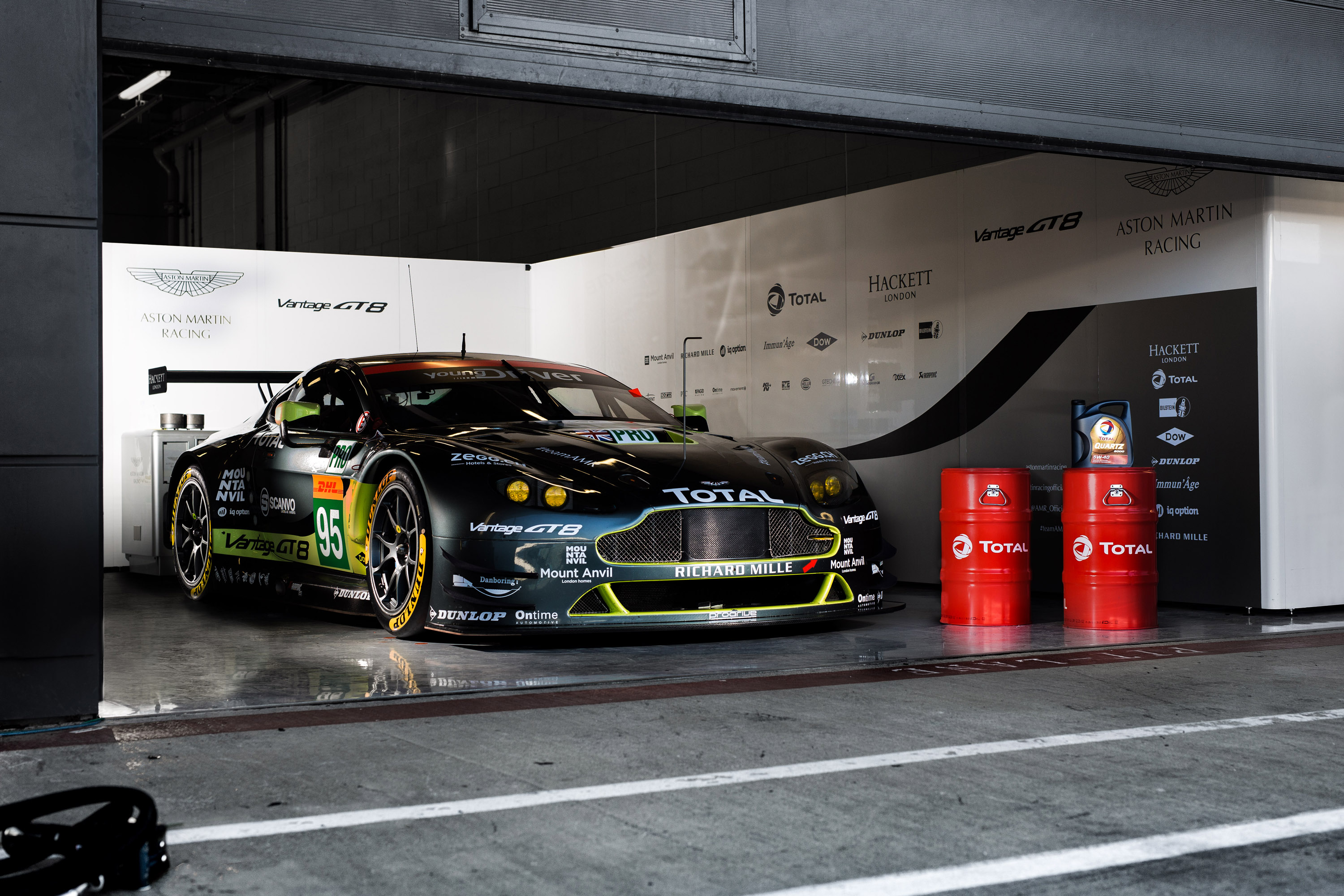 Aston Martin Sport - Total Alliance