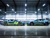 Aston Martin Vantage GT8 (2016) - picture 4 of 14