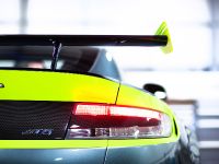 Aston Martin Vantage GT8 (2016)
