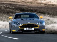 Aston Martin Vantage S With Manual Gearbox (2016) - picture 1 of 18