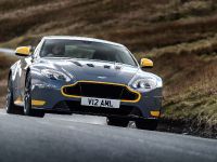 Aston Martin Vantage S With Manual Gearbox (2016) - picture 2 of 18