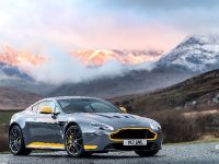 Aston Martin Vantage S With Manual Gearbox (2016) - picture 7 of 18