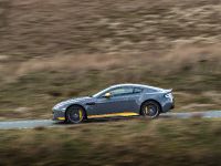 Aston Martin Vantage S With Manual Gearbox (2016) - picture 8 of 18