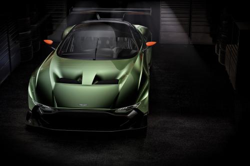 Aston Martin Vulcan (2016) - picture 1 of 10