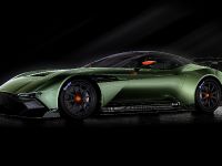 Aston Martin Vulcan (2016) - picture 2 of 10