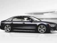 Audi A8 4.0-OT Sport (2016) - picture 2 of 2