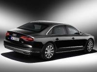 Audi A8 L Security (2016) - picture 4 of 6