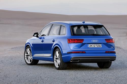 Audi Q7 (2016) - picture 8 of 12