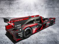 Audi R18 (2016) - picture 3 of 6