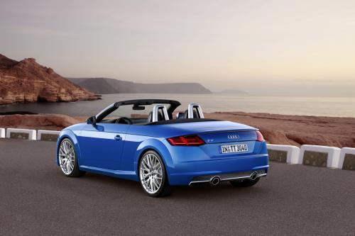 Audi TT Roadster (2016) - picture 9 of 11