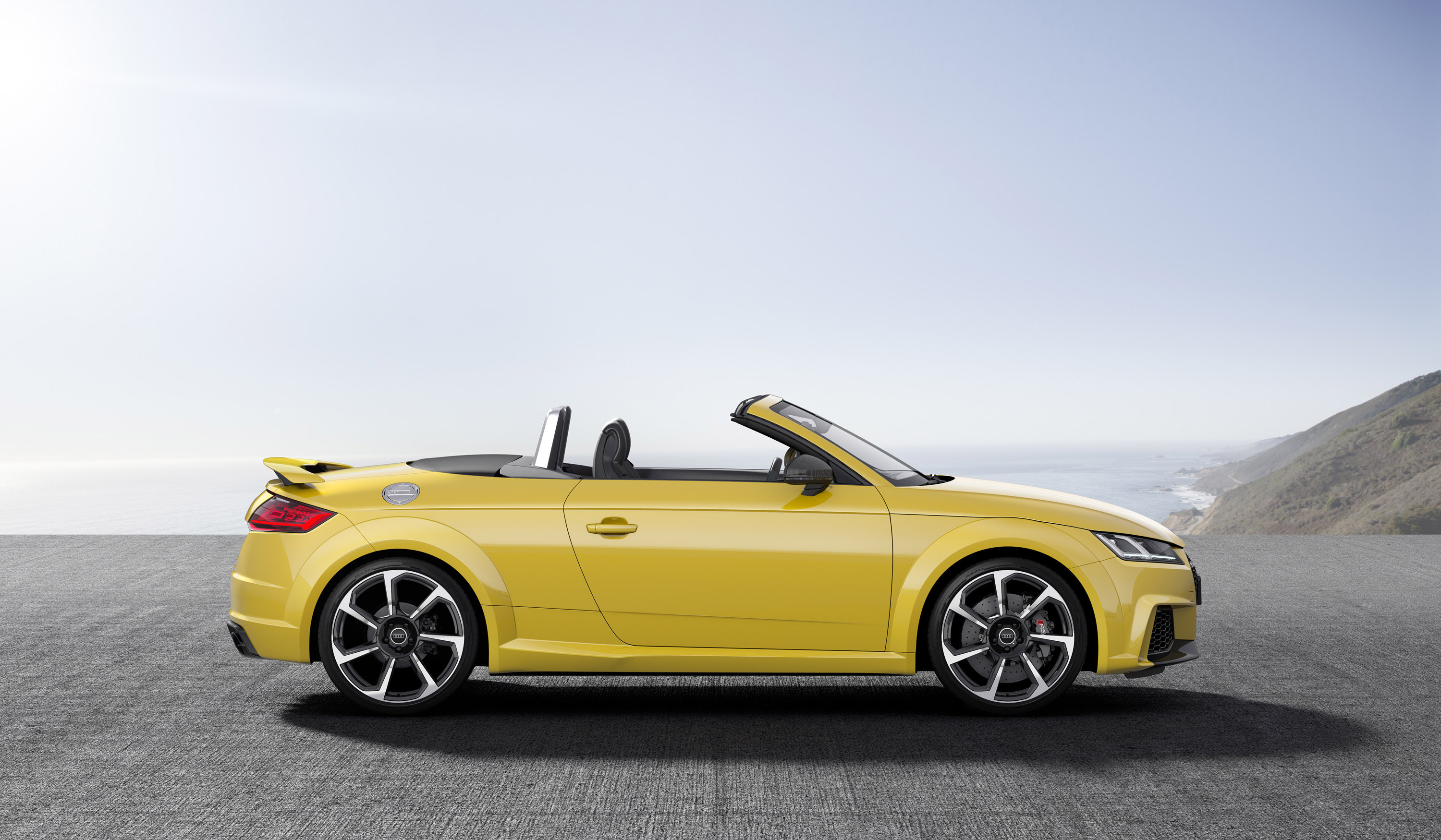 Audi TT RS Roadster