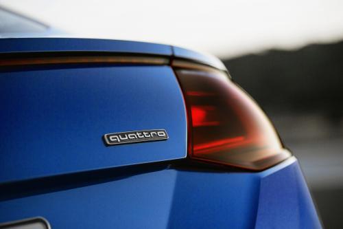 Audi TTS Coupe (2016) - picture 9 of 20