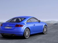 Audi TTS Coupe (2016) - picture 7 of 20