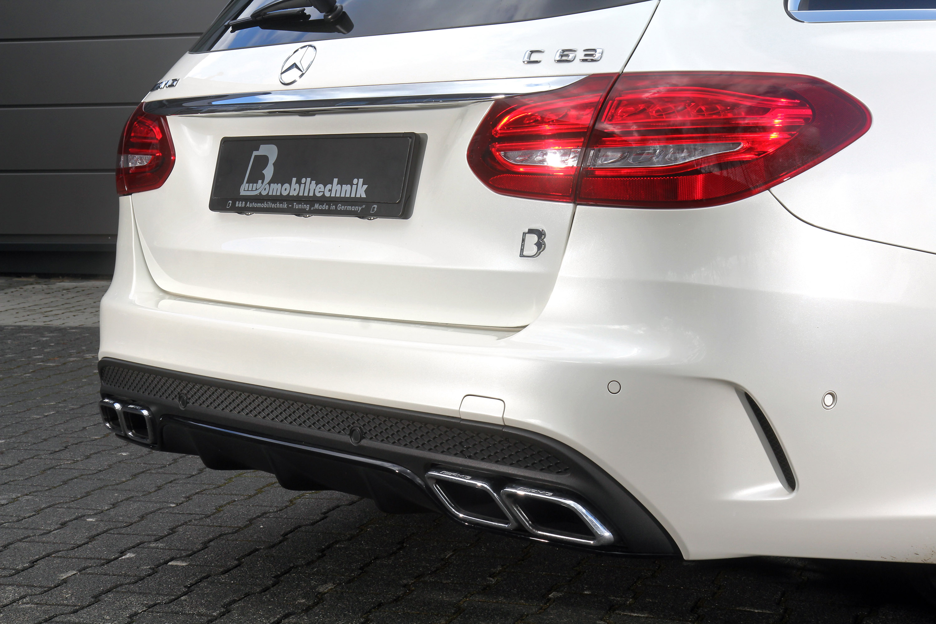 B&B Mercedes-AMG C63