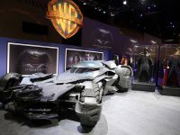 Batmobile (2016) - picture 2 of 9