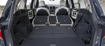 BMW 220d xDrive Gran Tourer (2016) - picture 28 of 47