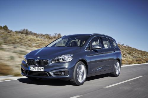 BMW 220d xDrive Gran Tourer (2016) - picture 1 of 47