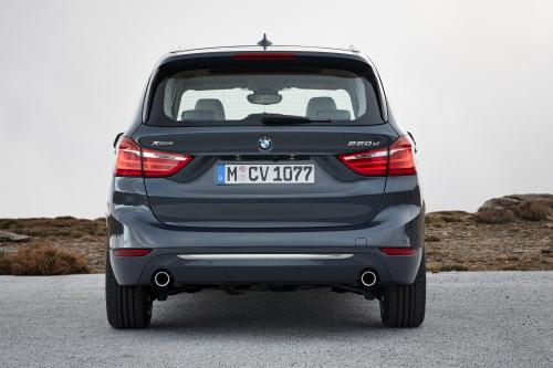 BMW 220d xDrive Gran Tourer (2016) - picture 24 of 47