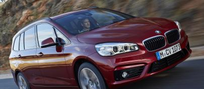 BMW 220i Gran Tourer (2016) - picture 4 of 24