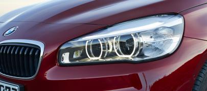 BMW 220i Gran Tourer (2016) - picture 15 of 24