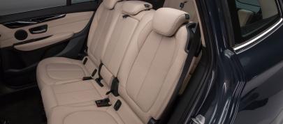 BMW 220i Gran Tourer (2016) - picture 20 of 24