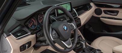 BMW 220i Gran Tourer (2016) - picture 23 of 24