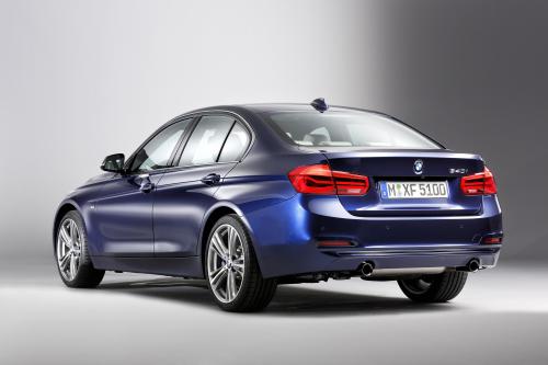 BMW 3 Series Sedan (2016) - picture 17 of 28