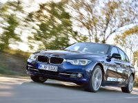 BMW 3 Series Sedan (2016) - picture 1 of 28