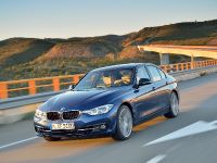 BMW 3 Series Sedan (2016) - picture 4 of 28