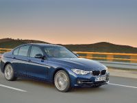 BMW 3 Series Sedan (2016) - picture 10 of 28