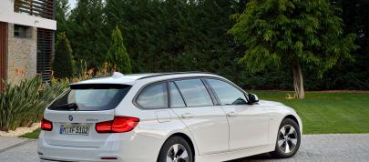 BMW 320d Touring EfficientDynamics Edition (2016) - picture 12 of 27