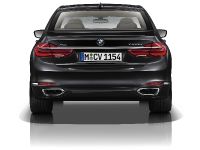 BMW 7 Series (2016) - picture 5 of 48