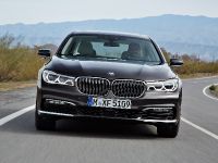 BMW 7 Series (2016) - picture 8 of 48