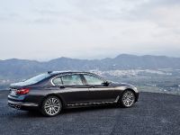 BMW 7 Series (2016)