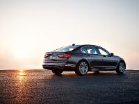 BMW 7 Series (2016)