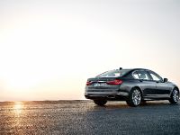 BMW 7 Series (2016)