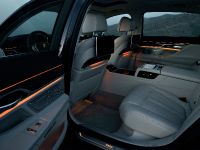 BMW 7 Series (2016)