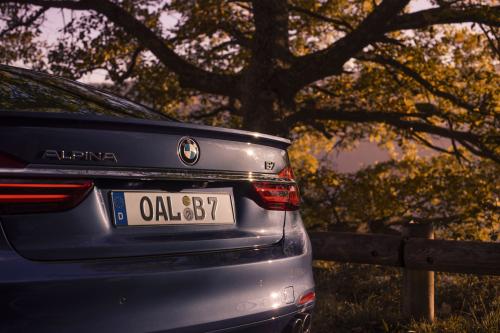 BMW ALPINA B7 xDRIVE (2016) - picture 9 of 9