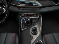 BMW i8 Celebration Edition (2016) - picture 4 of 6