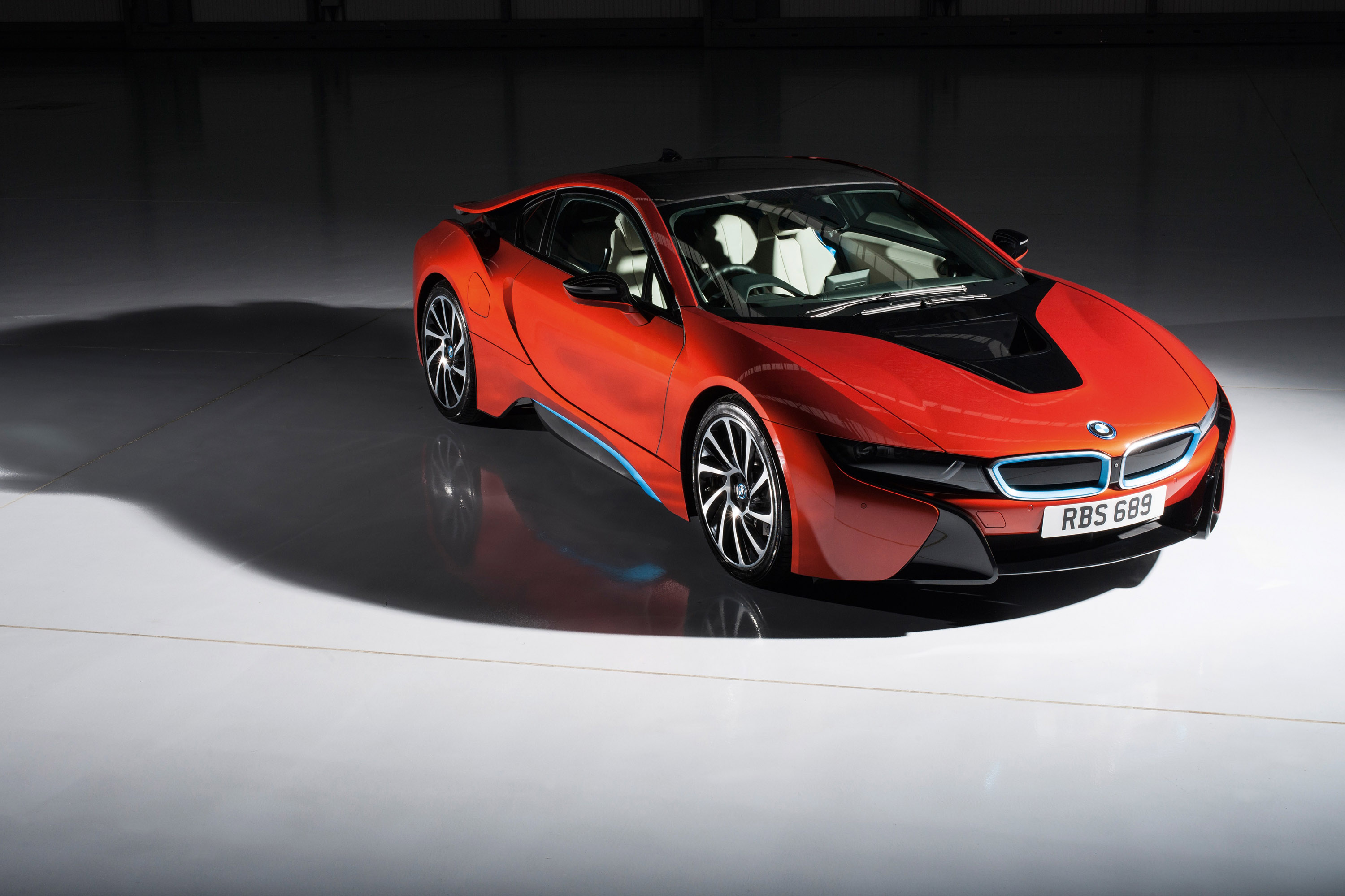 BMW Individual i8 Exterior Paint Programme