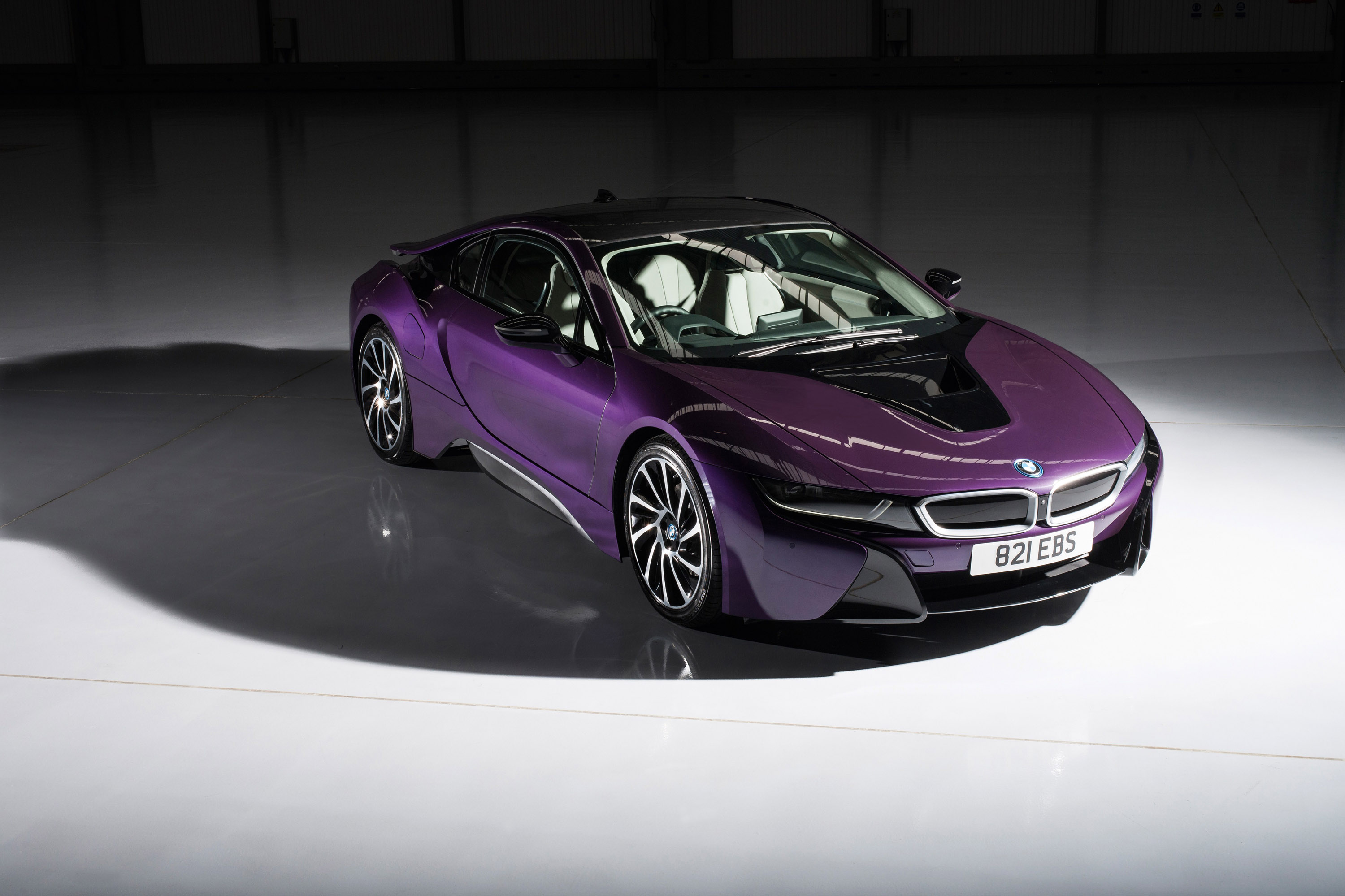 BMW Individual i8 Exterior Paint Programme