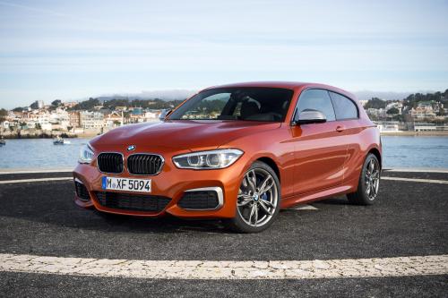 BMW M135i (2016) - picture 1 of 71