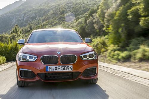 BMW M135i (2016) - picture 16 of 71