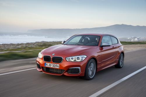 BMW M135i (2016) - picture 25 of 71