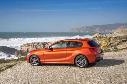 BMW M135i (2016) - picture 41 of 71