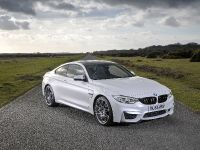 BMW M4 Competition Package (2016) - picture 3 of 12