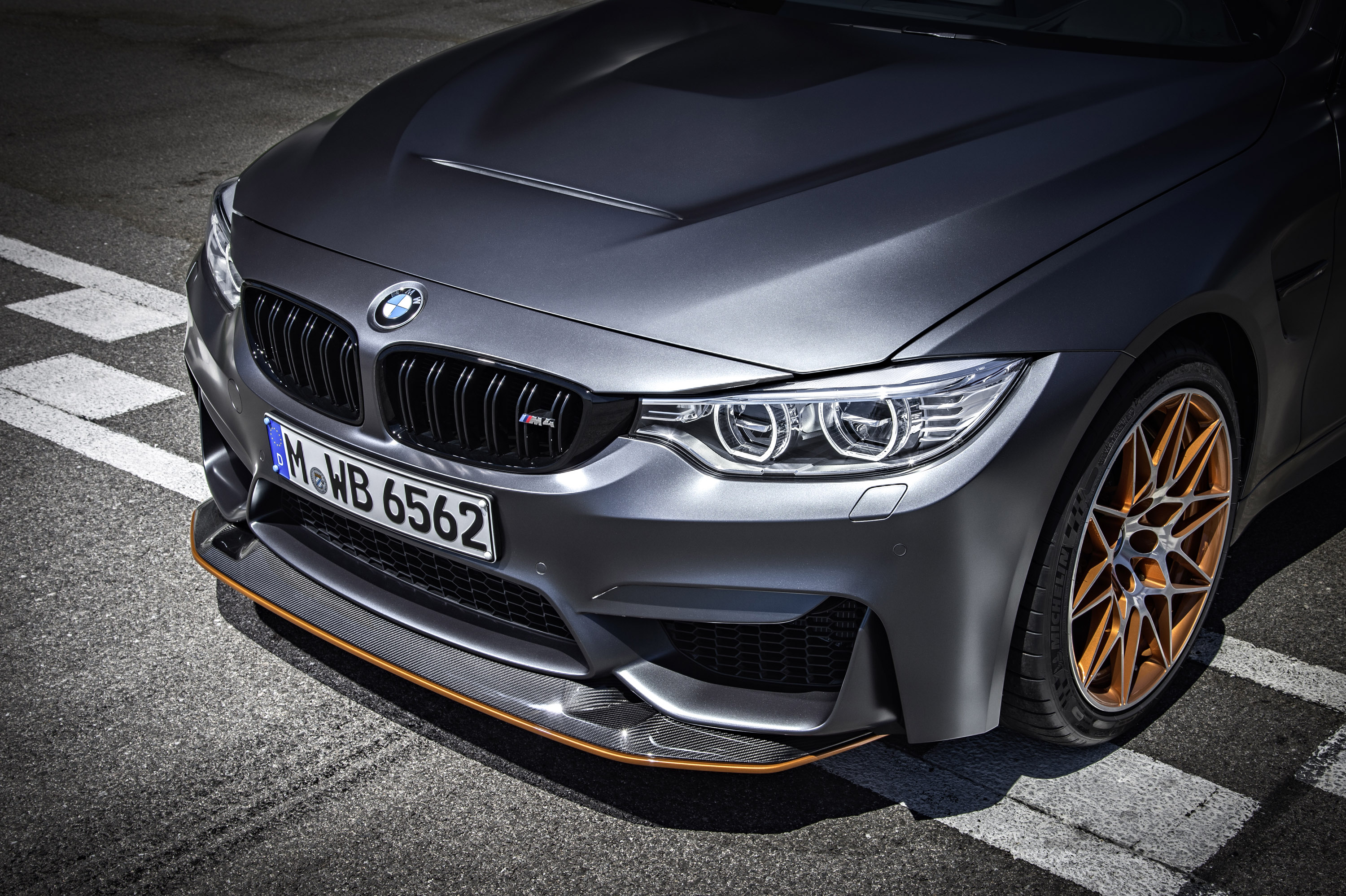 BMW M4 GTS