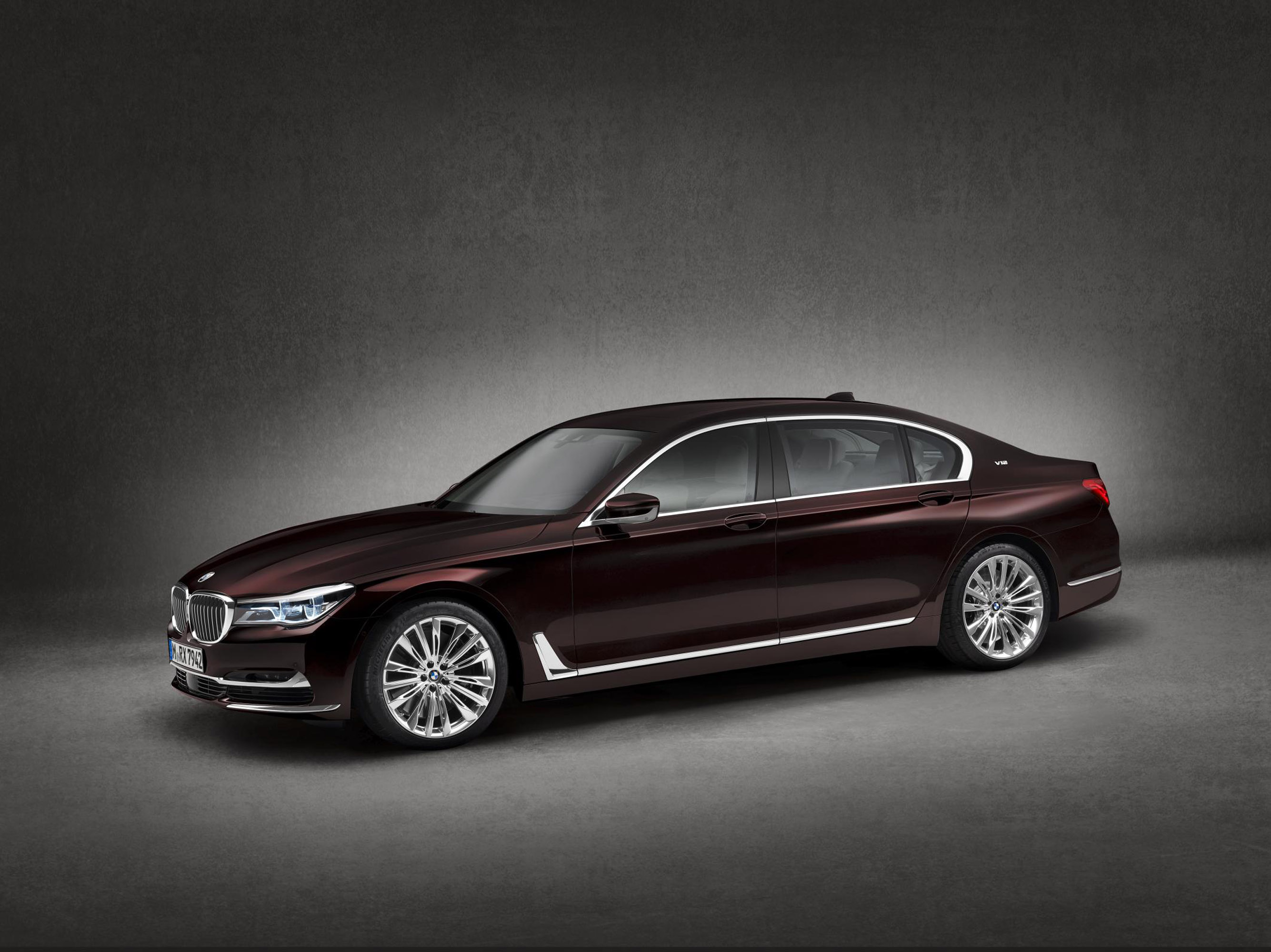 BMW M760Li xDrive V12 Excellence