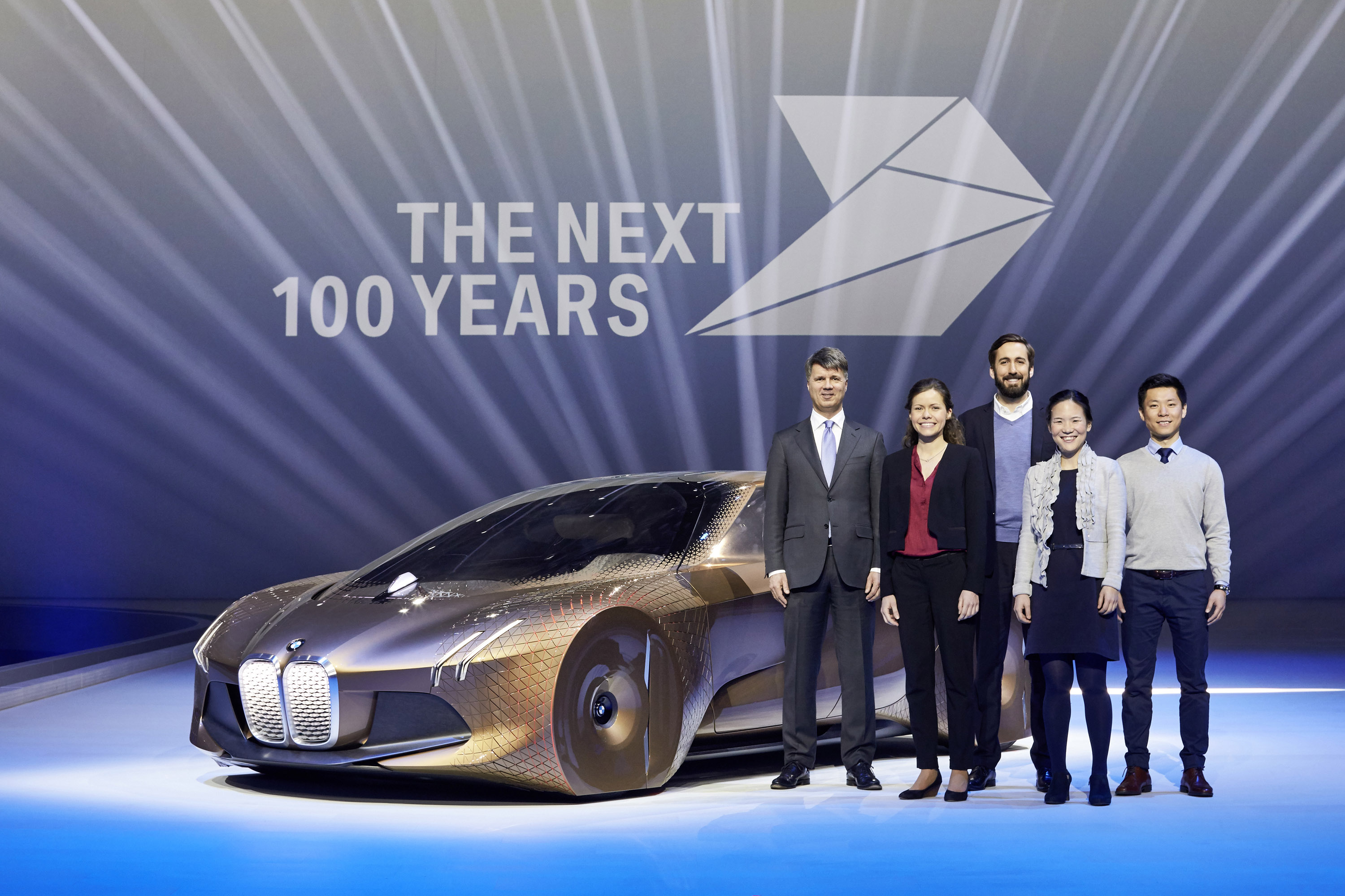 BMW VISION NEXT 100