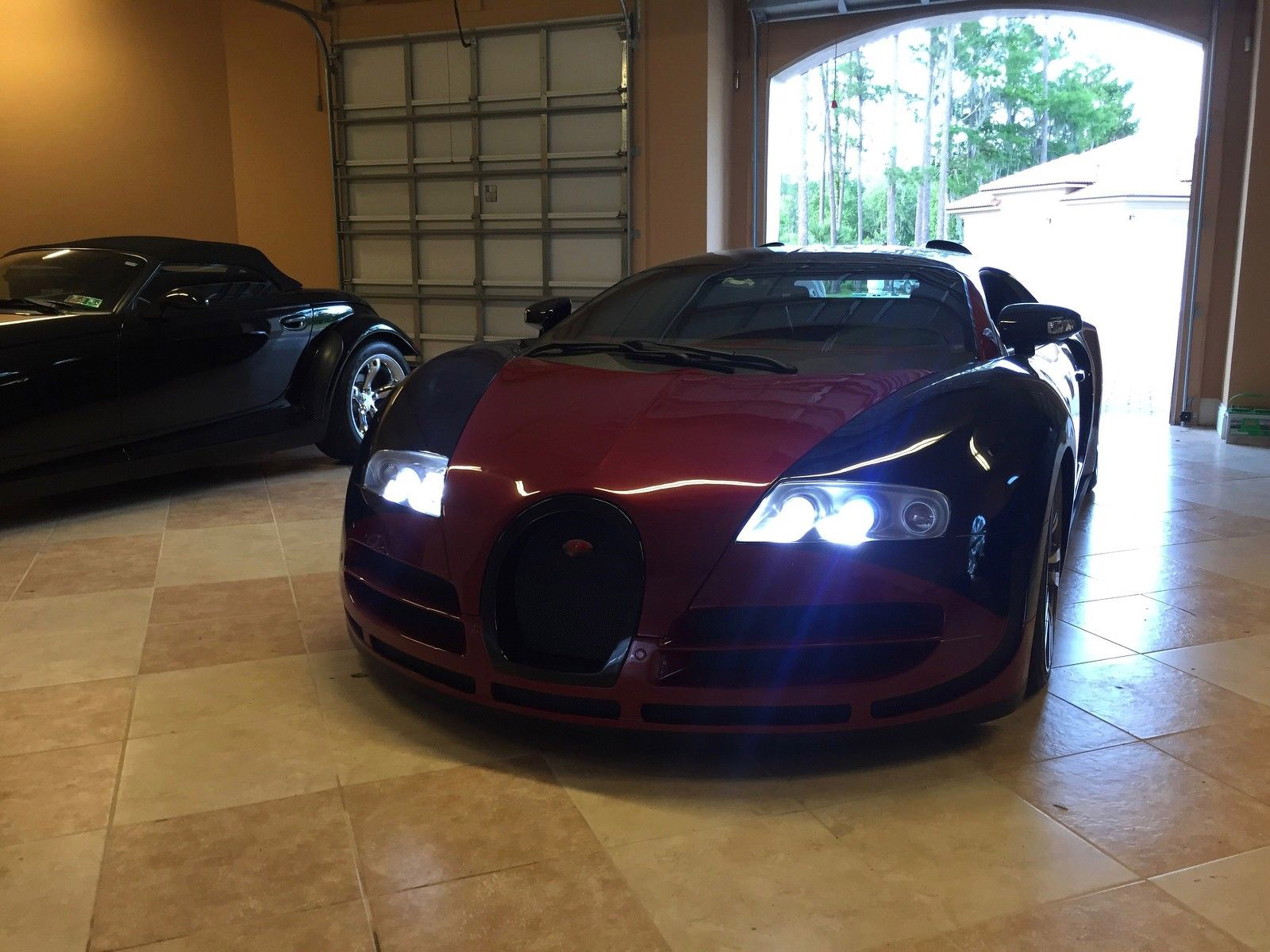 Bugatti Veyron Replica